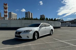 Lexus ES-250