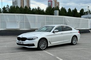 BMW 5-Series 520i